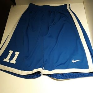 Men's Nike basketball shorts size 3xl